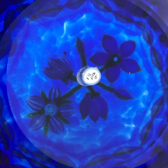 Perthshire 1986B Bouquet Lampwork Flower Millefiori Twist Facet Blue Paperweight - Picture 7 of 14